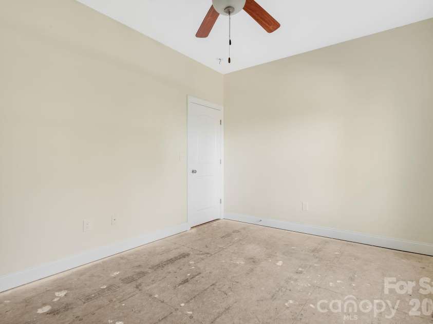 171 Rambling Trail, Hendersonville, NC 28739.  MLS# CAR4421899, YatesRealty ID 57344. Guest Bedroom