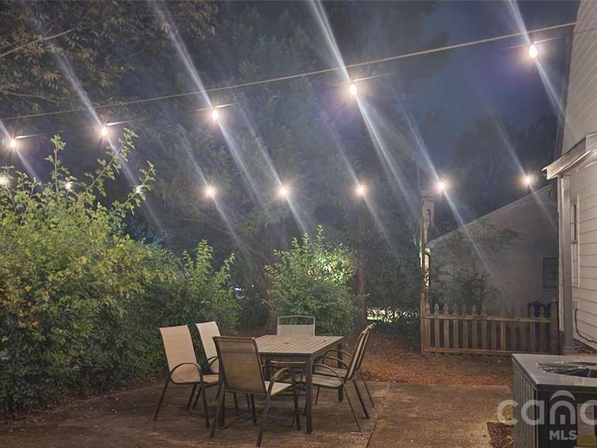 3909 Woodbriar Trail, Charlotte, NC 28205.  MLS# CAR4435688, YatesRealty ID 57345. 
