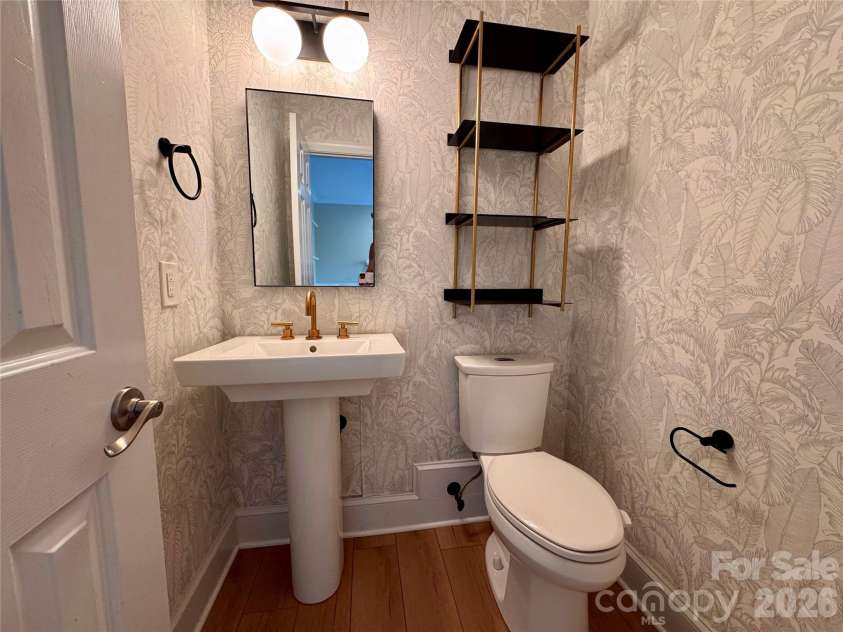 7101 Founders Way, Harris, NC 28075.  MLS# CAR4435546, YatesRealty ID 57347. Powder room on the main level