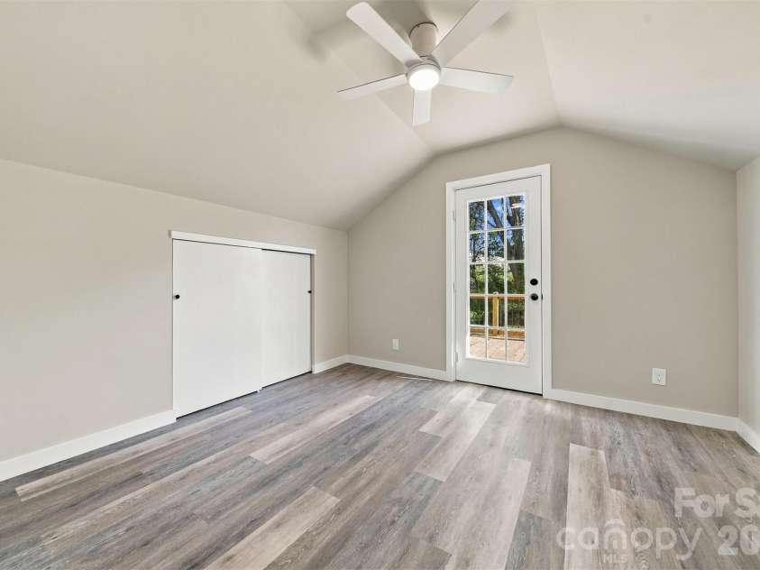111 Hickory Street, Lenoir, NC 28645.  MLS# CAR4435204, YatesRealty ID 57357. 