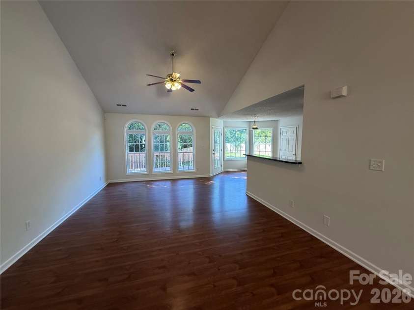 4315 Enoch Drive, Charlotte, NC 28269.  MLS# CAR4435738, YatesRealty ID 57362. 