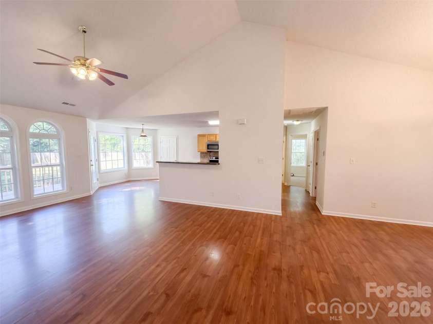 4315 Enoch Drive, Charlotte, NC 28269.  MLS# CAR4435738, YatesRealty ID 57362. 