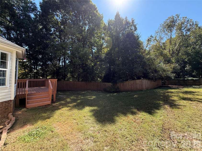 4315 Enoch Drive, Charlotte, NC 28269.  MLS# CAR4435738, YatesRealty ID 57362. 