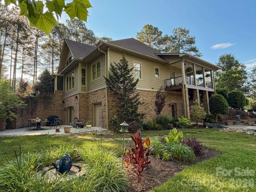 5464 Back Shore Drive, Granite Falls, NC 28630.  MLS# CAR4435295, YatesRealty ID 57363. 