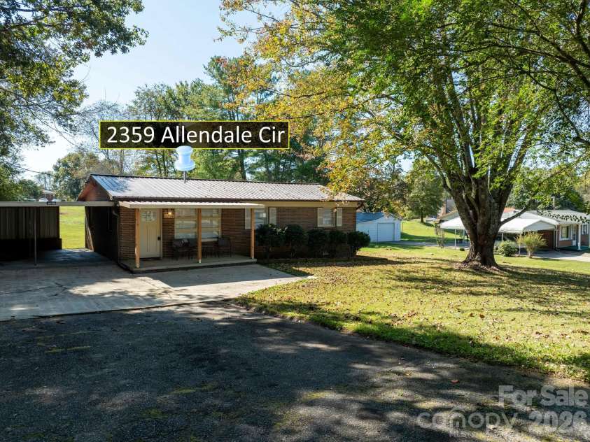 2359 Allendale Circle, Lenoir, NC 28645.  MLS# CAR4435724, YatesRealty ID 57365. 