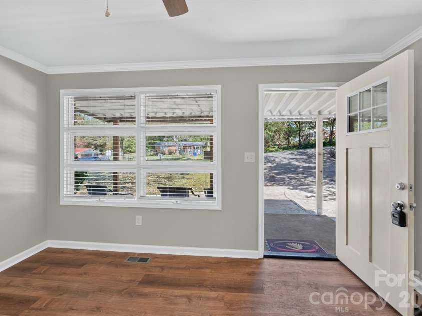 2359 Allendale Circle, Lenoir, NC 28645.  MLS# CAR4435724, YatesRealty ID 57365. 