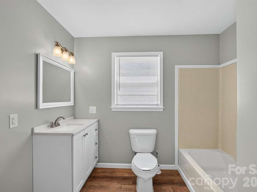 2359 Allendale Circle, Lenoir, NC 28645.  MLS# CAR4435724, YatesRealty ID 57365. 