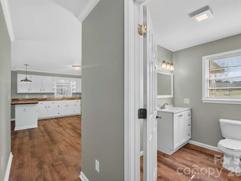 2359 Allendale Circle, Lenoir, NC 28645.  MLS# CAR4435724, YatesRealty ID 57365. 