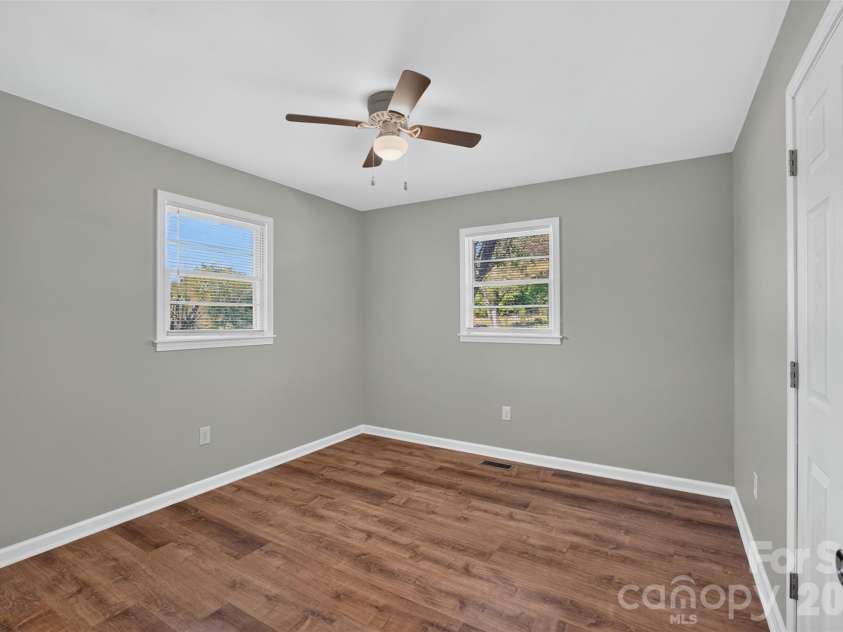 2359 Allendale Circle, Lenoir, NC 28645.  MLS# CAR4435724, YatesRealty ID 57365. 