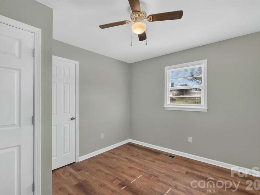 2359 Allendale Circle, Lenoir, NC 28645.  MLS# CAR4435724, YatesRealty ID 57365. 