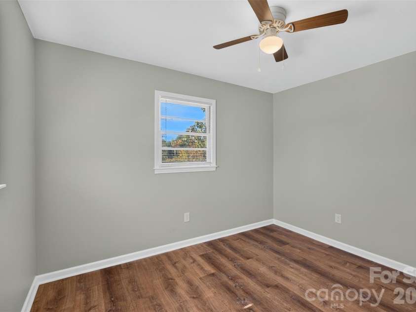 2359 Allendale Circle, Lenoir, NC 28645.  MLS# CAR4435724, YatesRealty ID 57365. 
