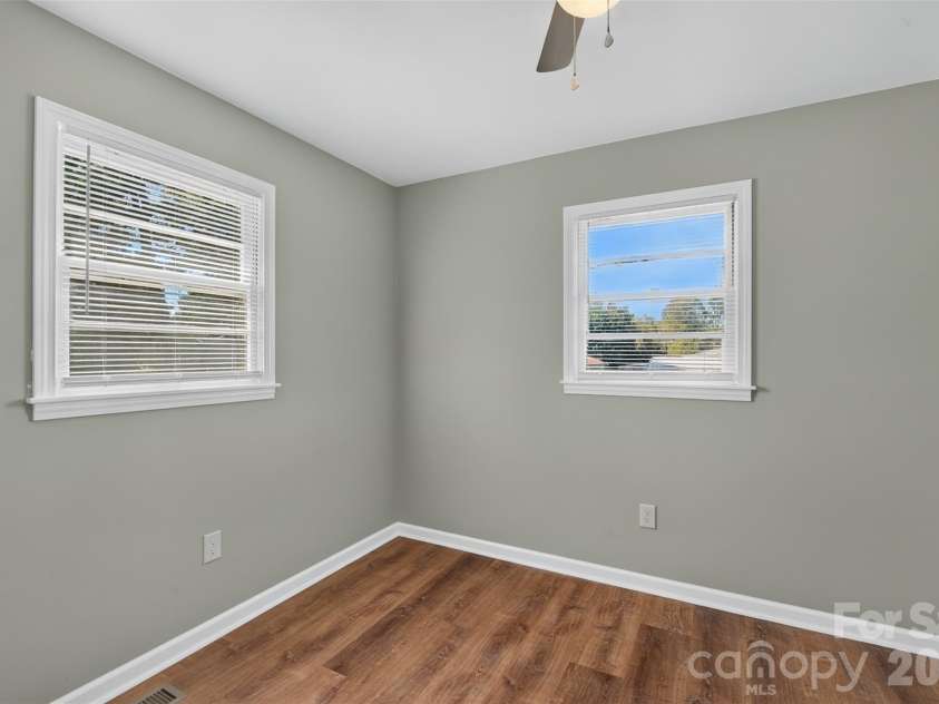 2359 Allendale Circle, Lenoir, NC 28645.  MLS# CAR4435724, YatesRealty ID 57365. 