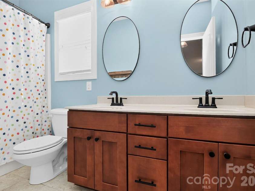 10140 Falling Leaf Drive, Concord, NC 28027.  MLS# CAR4434414, YatesRealty ID 57366. 