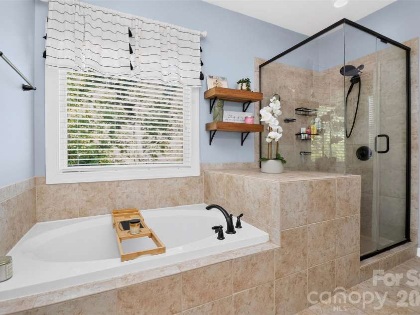 10140 Falling Leaf Drive, Concord, NC 28027.  MLS# CAR4434414, YatesRealty ID 57366. 