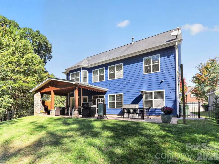 10140 Falling Leaf Drive, Concord, NC 28027.  MLS# CAR4434414, YatesRealty ID 57366. 