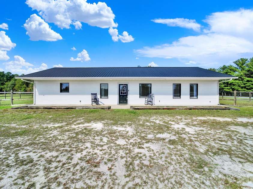 7984 Taxahaw Road, Kershaw, SC 29067.  MLS# CAR4434687, YatesRealty ID 57368. 