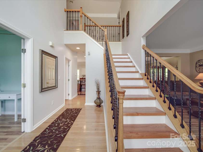 9001 Fenwick Drive, Indian Trail, NC 28079.  MLS# CAR4246344, YatesRealty ID 5737. 