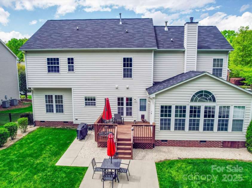 9001 Fenwick Drive, Indian Trail, NC 28079.  MLS# CAR4246344, YatesRealty ID 5737. Backyard