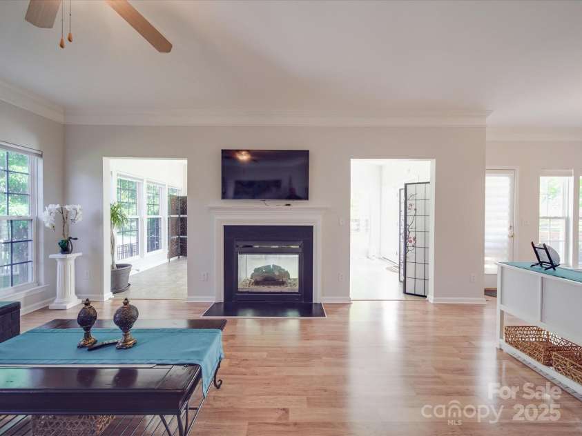 9001 Fenwick Drive, Indian Trail, NC 28079.  MLS# CAR4246344, YatesRealty ID 5737. Family Room