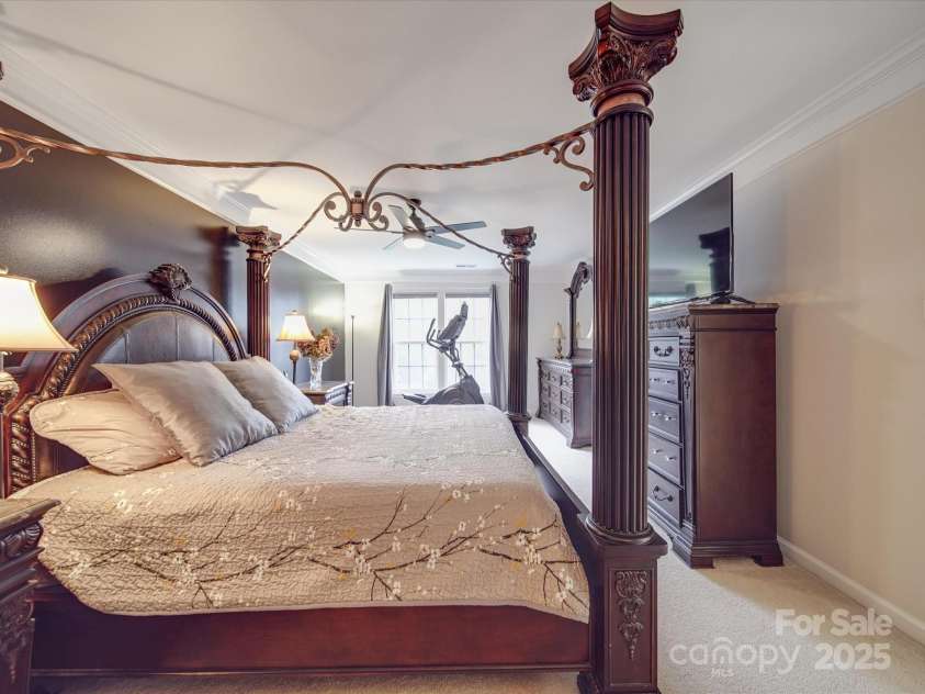 9001 Fenwick Drive, Indian Trail, NC 28079.  MLS# CAR4246344, YatesRealty ID 5737. Primary Bedroom