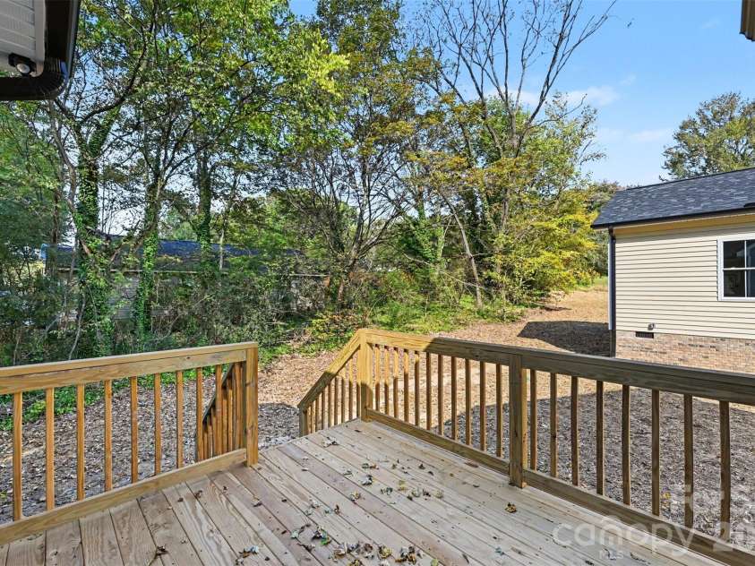 910 8th Street, Kannapolis, NC 28081.  MLS# CAR4426631, YatesRealty ID 57377. Back deck