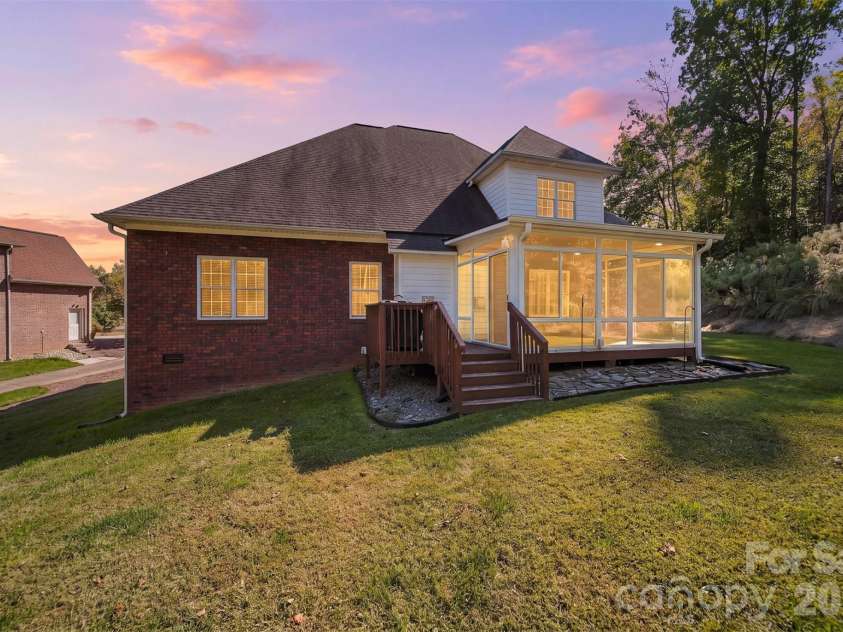 1216 Fox Chase Drive, Newton, NC 28658.  MLS# CAR4434501, YatesRealty ID 57380. 
