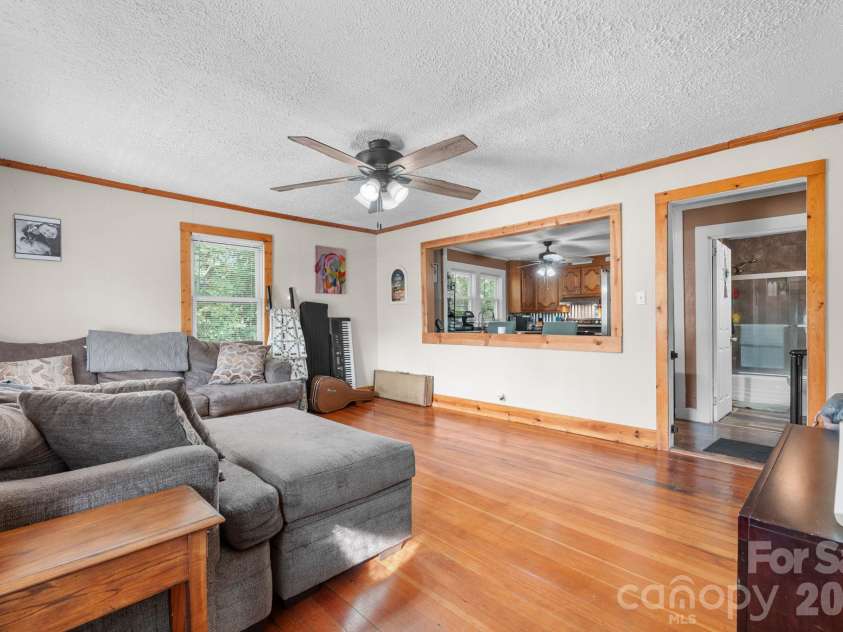 617 Hawthorne Street, Hudson, NC 28638.  MLS# CAR4435748, YatesRealty ID 57383. 