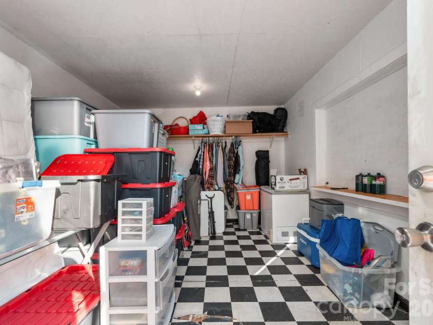 617 Hawthorne Street, Hudson, NC 28638.  MLS# CAR4435748, YatesRealty ID 57383. 
