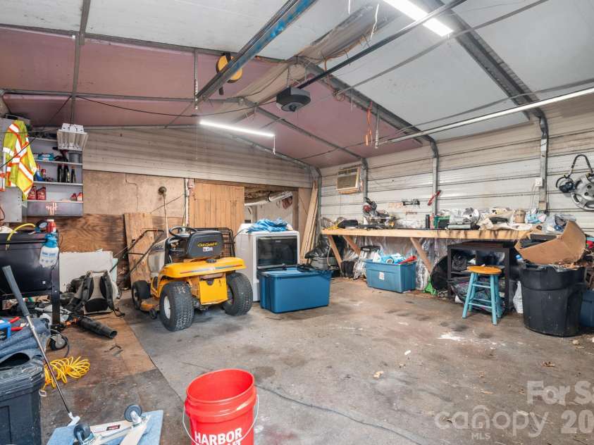 617 Hawthorne Street, Hudson, NC 28638.  MLS# CAR4435748, YatesRealty ID 57383. 
