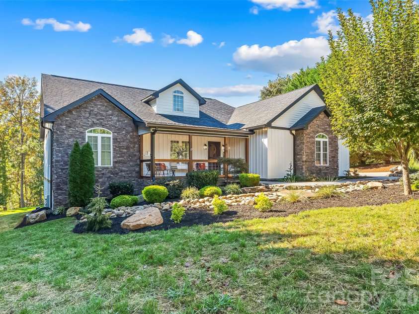 410 Timberland Drive, Marion, NC 28752.  MLS# CAR4435762, YatesRealty ID 57390. 