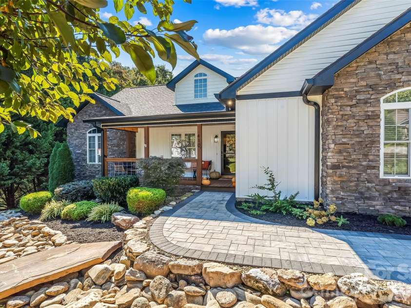 410 Timberland Drive, Marion, NC 28752.  MLS# CAR4435762, YatesRealty ID 57390. 