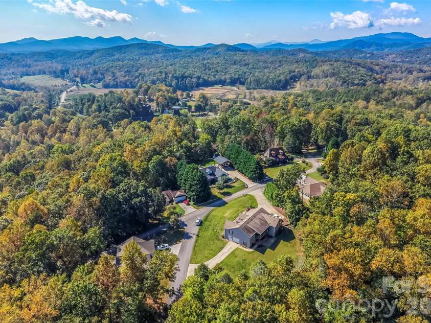 410 Timberland Drive, Marion, NC 28752.  MLS# CAR4435762, YatesRealty ID 57390. 