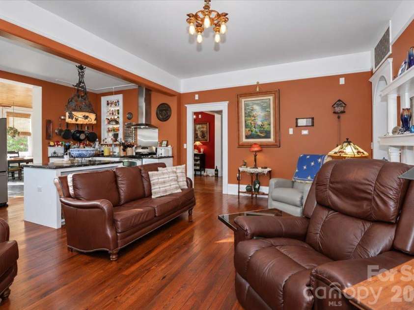 403 Front Street, Statesville, NC 28677.  MLS# CAR4430672, YatesRealty ID 57391. Den