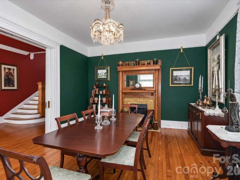 403 Front Street, Statesville, NC 28677.  MLS# CAR4430672, YatesRealty ID 57391. Dining Room