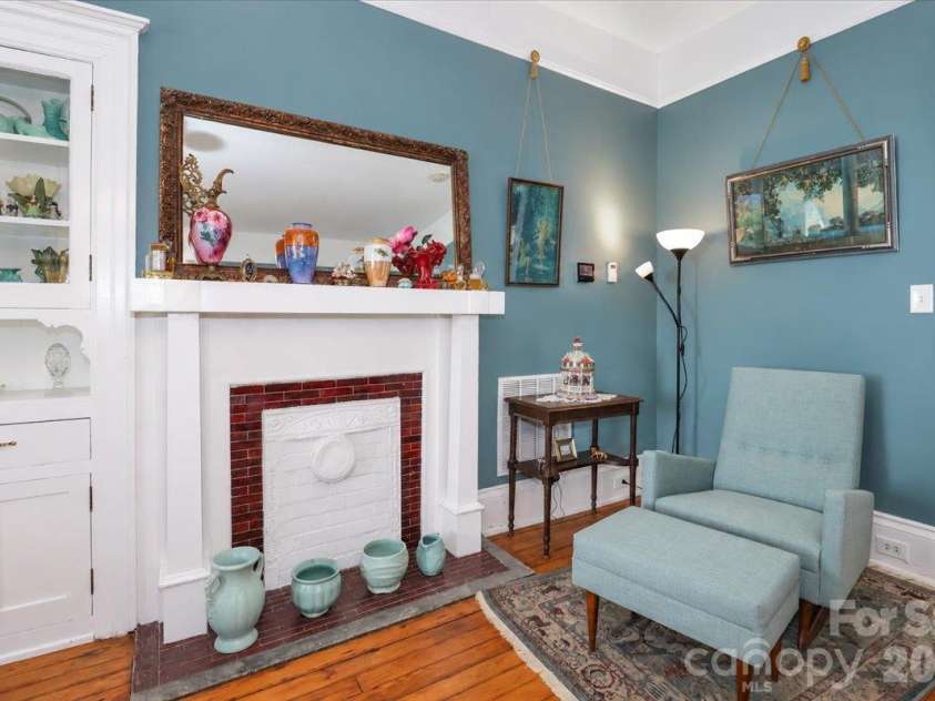 403 Front Street, Statesville, NC 28677.  MLS# CAR4430672, YatesRealty ID 57391. Primary Bedroom - Main Floor