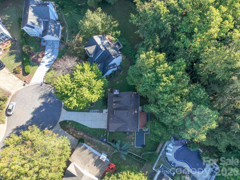 5418 Groveton Court, Charlotte, NC 28269.  MLS# CAR4433479, YatesRealty ID 57393. 