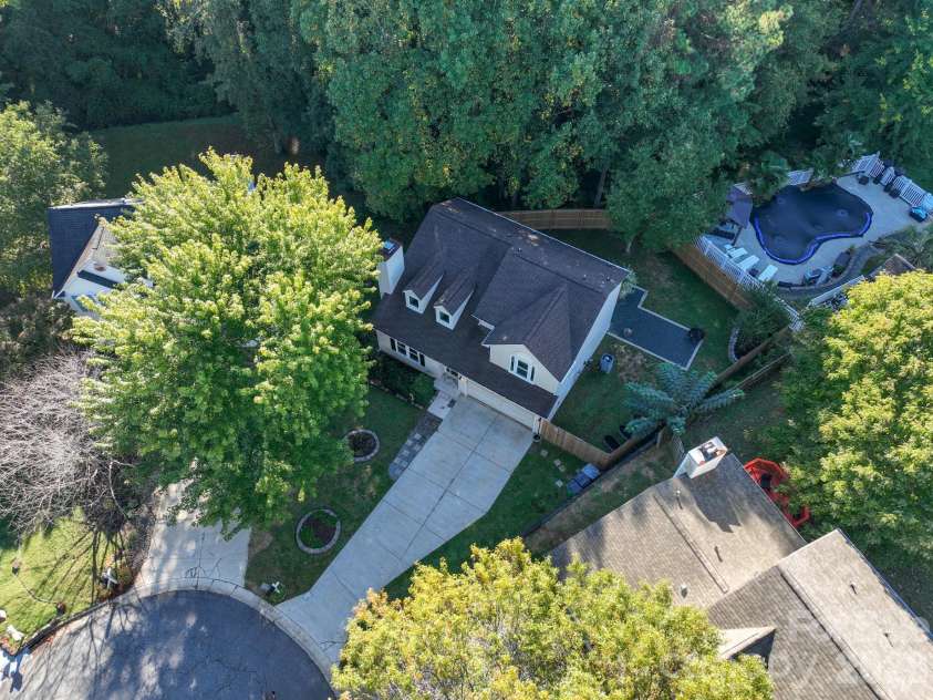 5418 Groveton Court, Charlotte, NC 28269.  MLS# CAR4433479, YatesRealty ID 57393. 