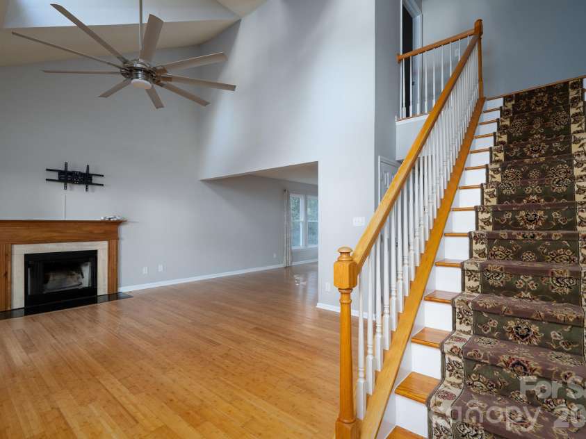 5418 Groveton Court, Charlotte, NC 28269.  MLS# CAR4433479, YatesRealty ID 57393. 