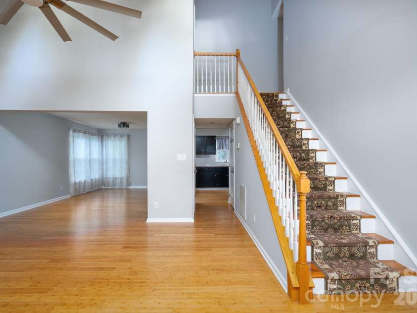 5418 Groveton Court, Charlotte, NC 28269.  MLS# CAR4433479, YatesRealty ID 57393. 