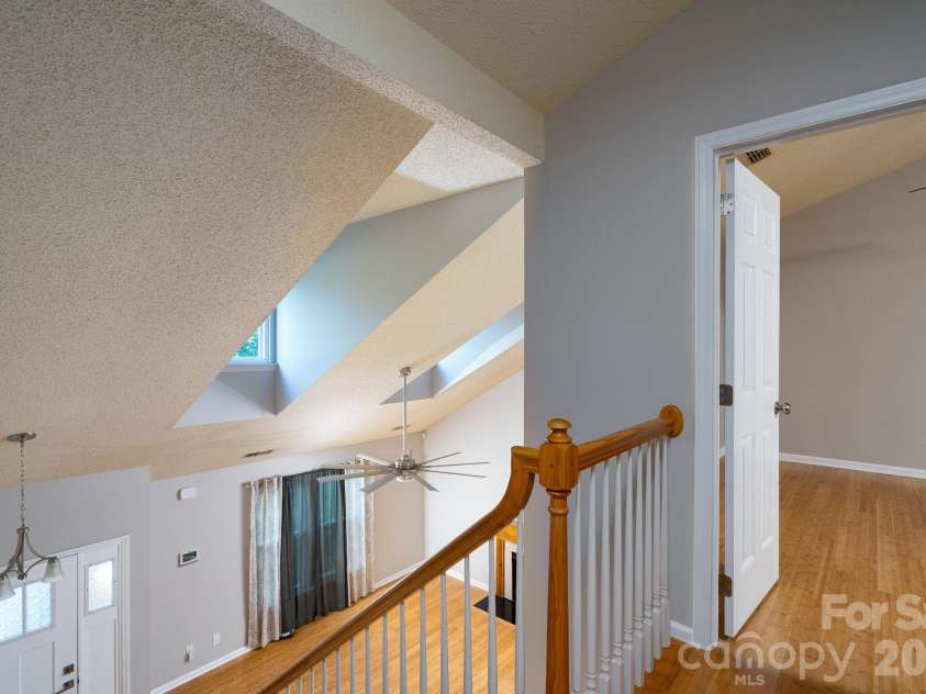 5418 Groveton Court, Charlotte, NC 28269.  MLS# CAR4433479, YatesRealty ID 57393. 