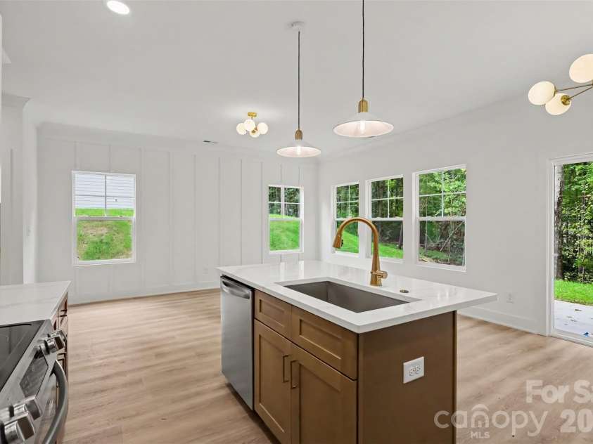 603 Lewis Street, Dallas, NC 28034.  MLS# CAR4431646, YatesRealty ID 57397. 