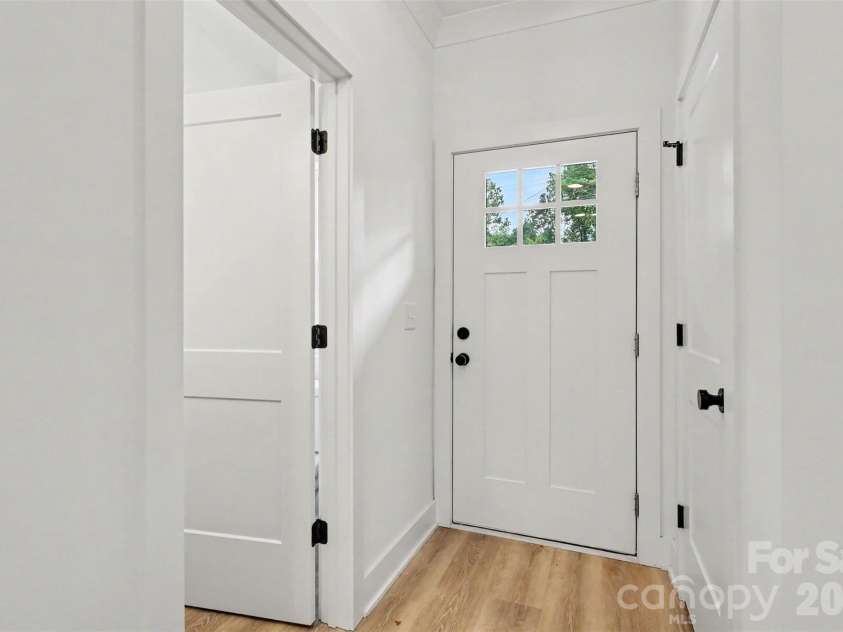 603 Lewis Street, Dallas, NC 28034.  MLS# CAR4431646, YatesRealty ID 57397. 