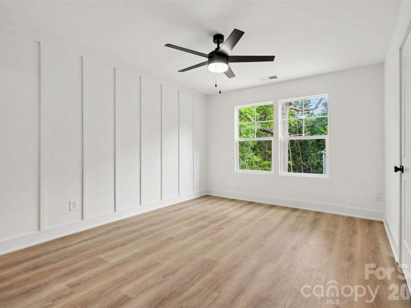 603 Lewis Street, Dallas, NC 28034.  MLS# CAR4431646, YatesRealty ID 57397. 