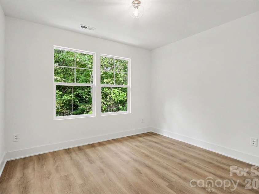 603 Lewis Street, Dallas, NC 28034.  MLS# CAR4431646, YatesRealty ID 57397. 