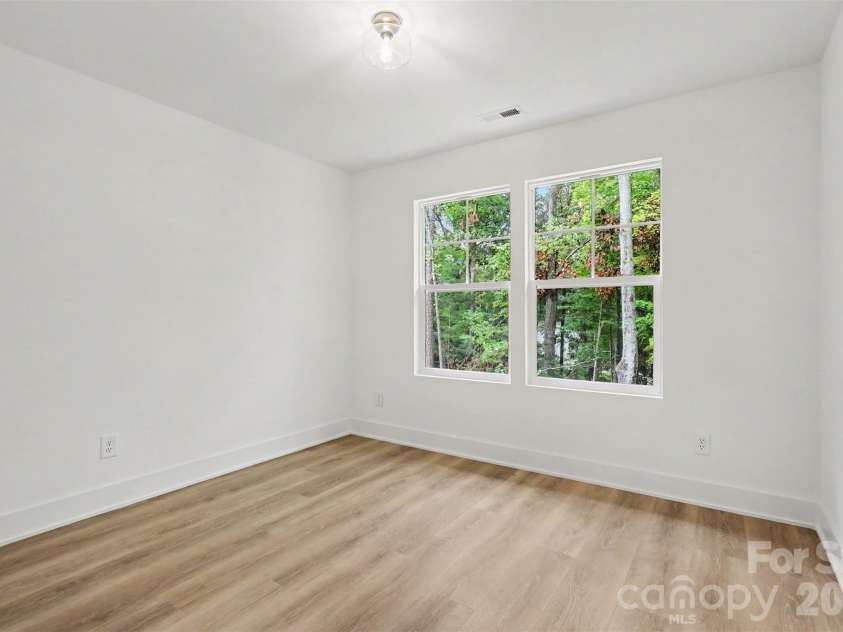 603 Lewis Street, Dallas, NC 28034.  MLS# CAR4431646, YatesRealty ID 57397. 