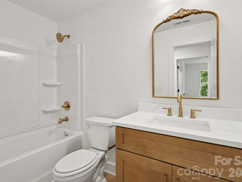 603 Lewis Street, Dallas, NC 28034.  MLS# CAR4431646, YatesRealty ID 57397. 