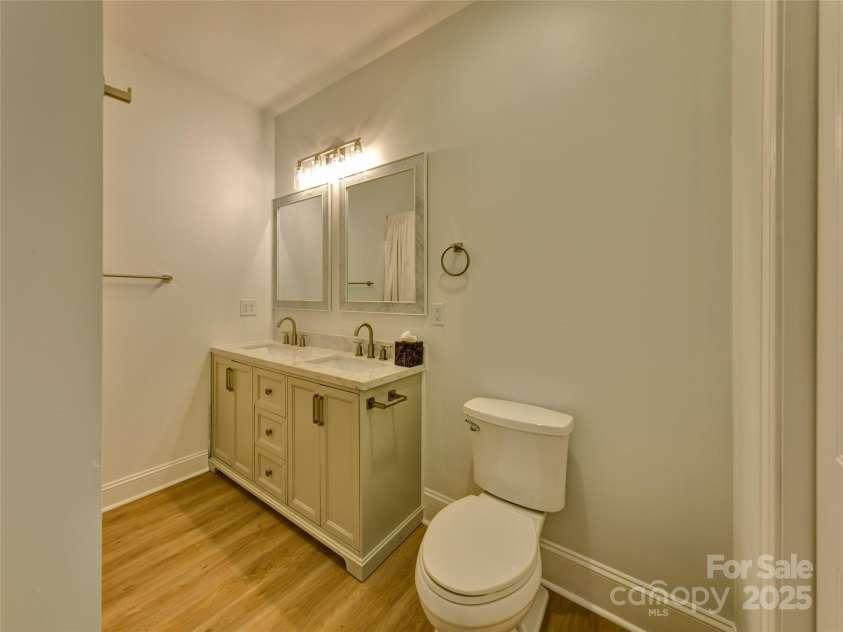 206 Montclair Drive, Locust, NC 28097.  MLS# CAR4305500, YatesRealty ID 574. Main Floor Bath