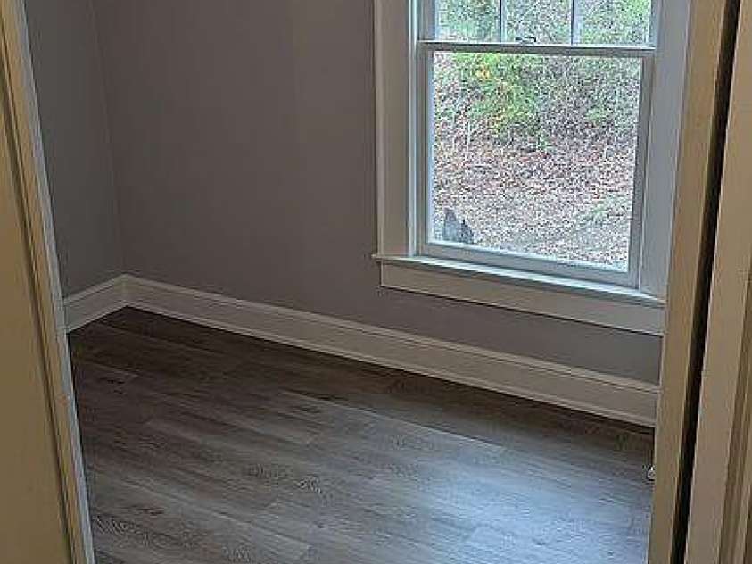 4831 Sulphur Springs Road, Hickory, NC 28601.  MLS# CAR4435820, YatesRealty ID 57407. 