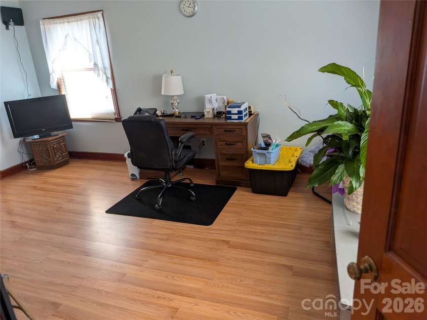 1379 Oakdale Road, Rock Hill, SC 29730.  MLS# CAR4433411, YatesRealty ID 57408. 