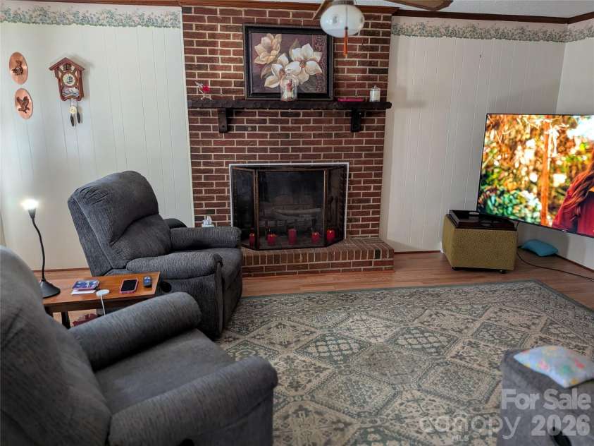 1379 Oakdale Road, Rock Hill, SC 29730.  MLS# CAR4433411, YatesRealty ID 57408. 